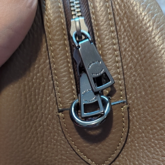 Large Coach Rowan Bag - Picture 5 of 9